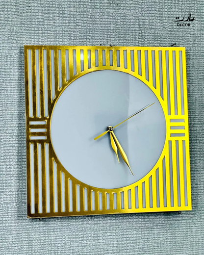Luxury Gold Square Wall Clock – Elegant Minimalist Design