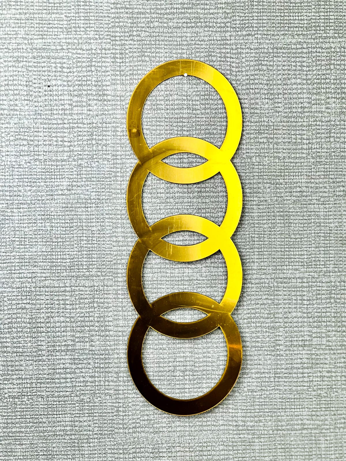 Golden Acrylic Wall Art – Minimalist Circle Design