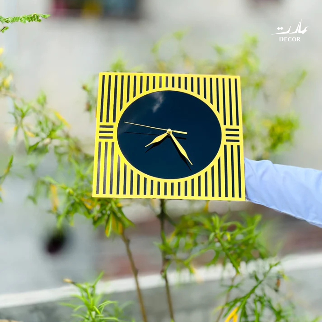 Modern Square Wall Clock – Black & Gold Elegance