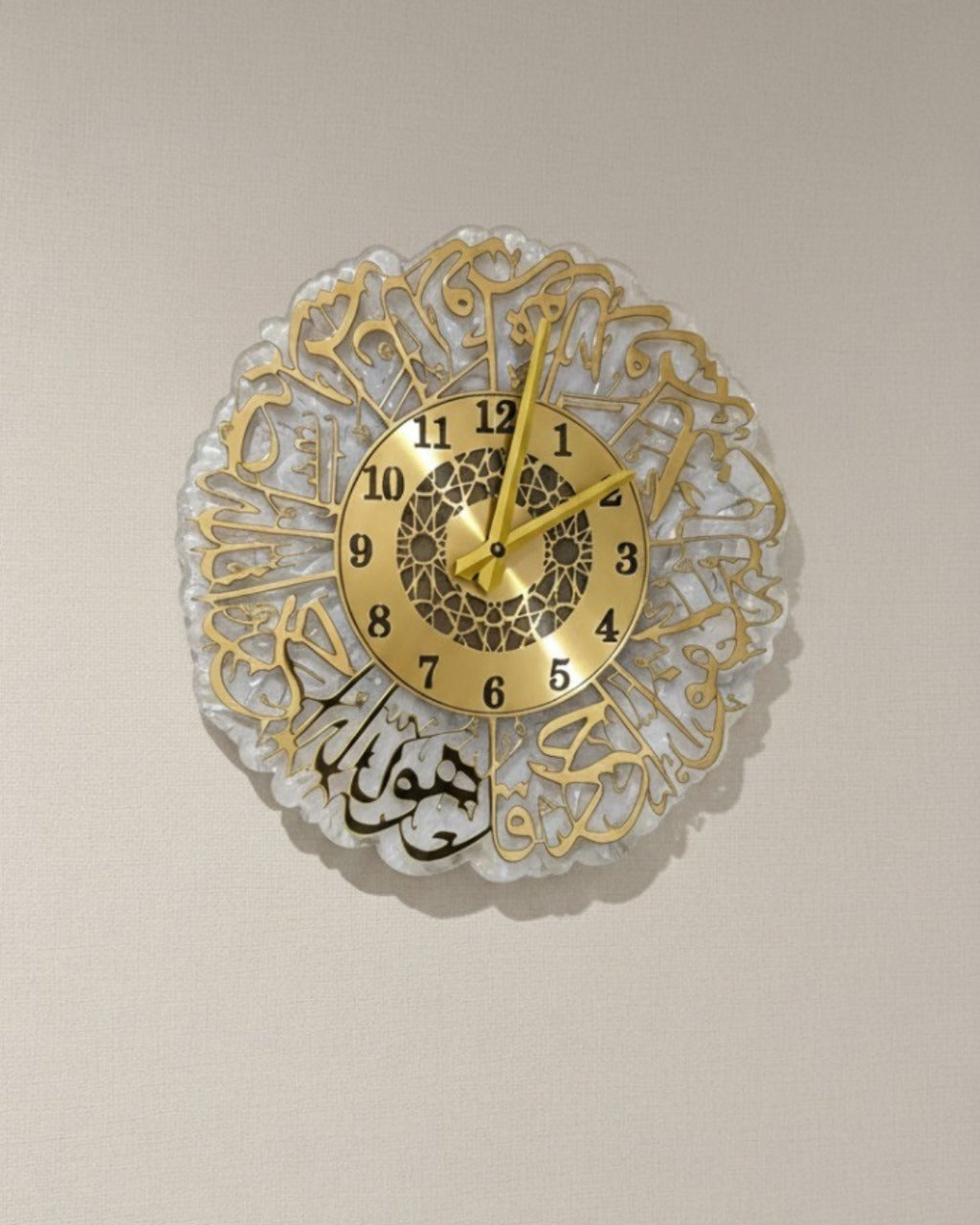 Surah ikhlas-Wall clock-Acrylic Calligraphy